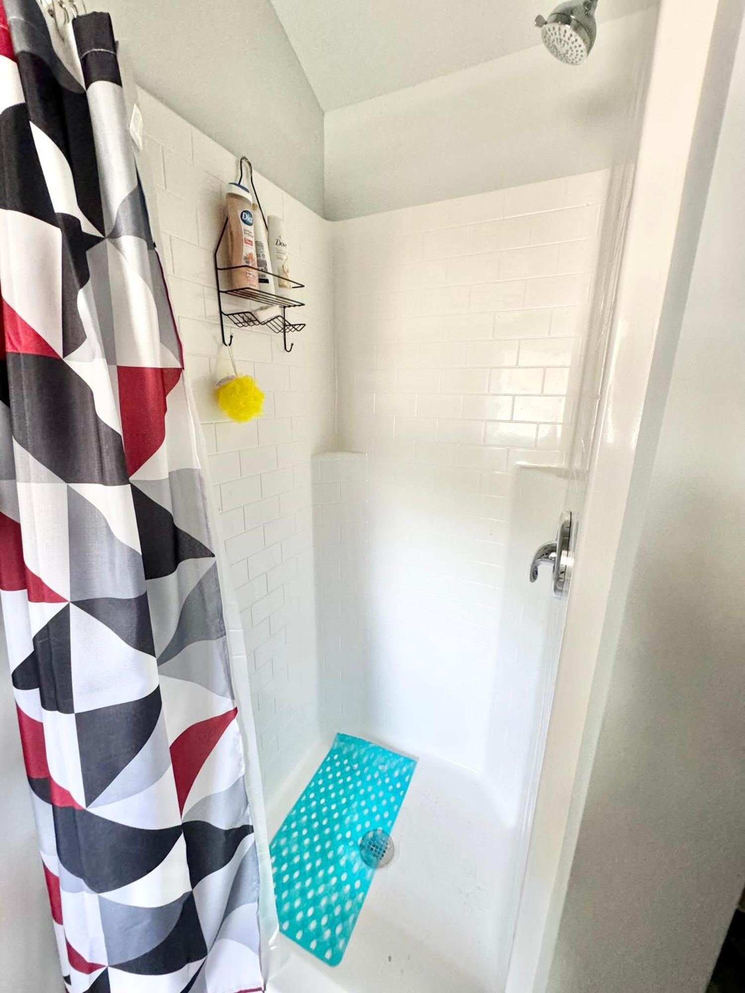 Charming Rt 66 Tiny Cabin-mins To Main St Holiday home *