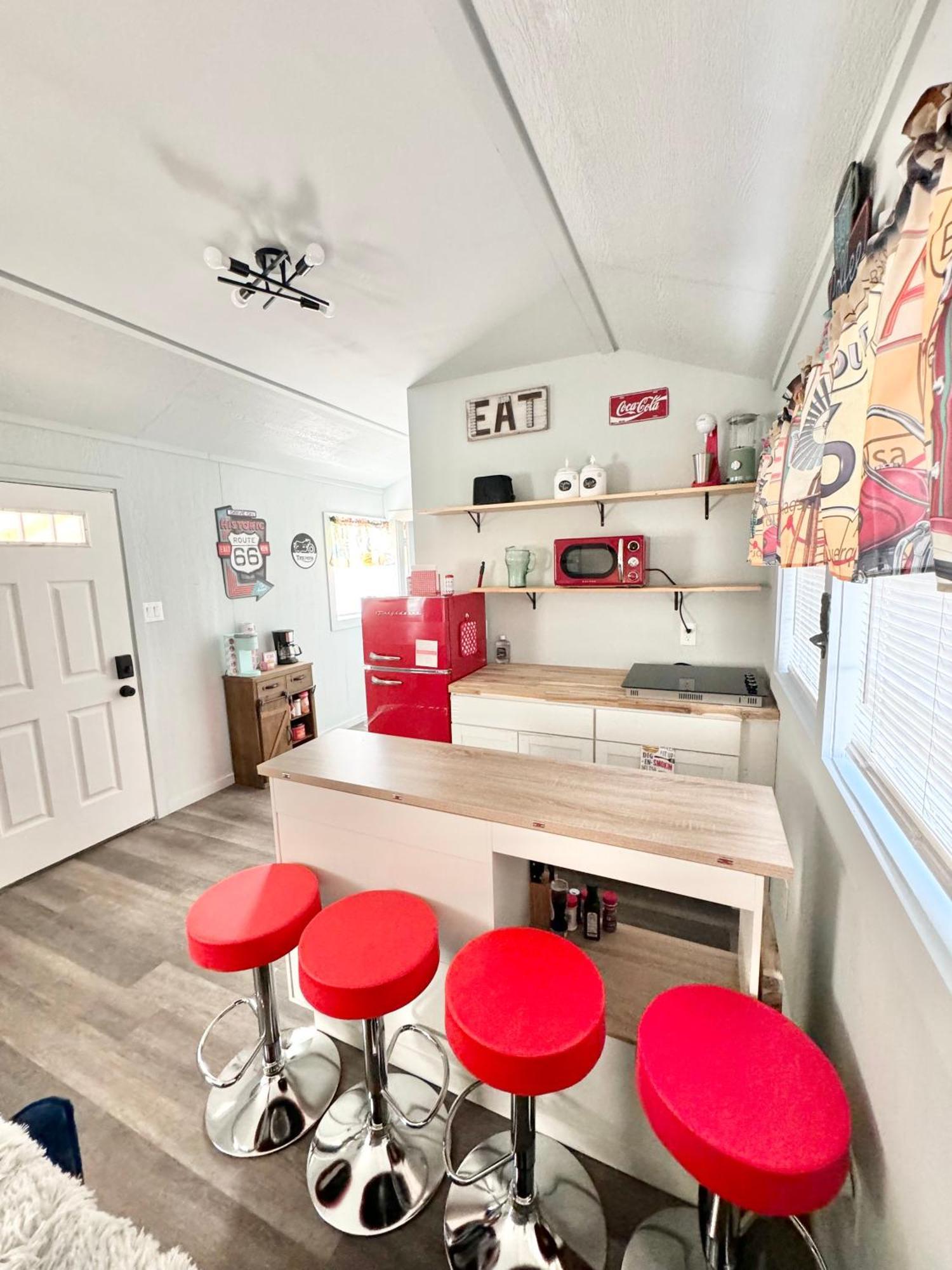 Charming Rt 66 Tiny Cabin-mins To Main St *